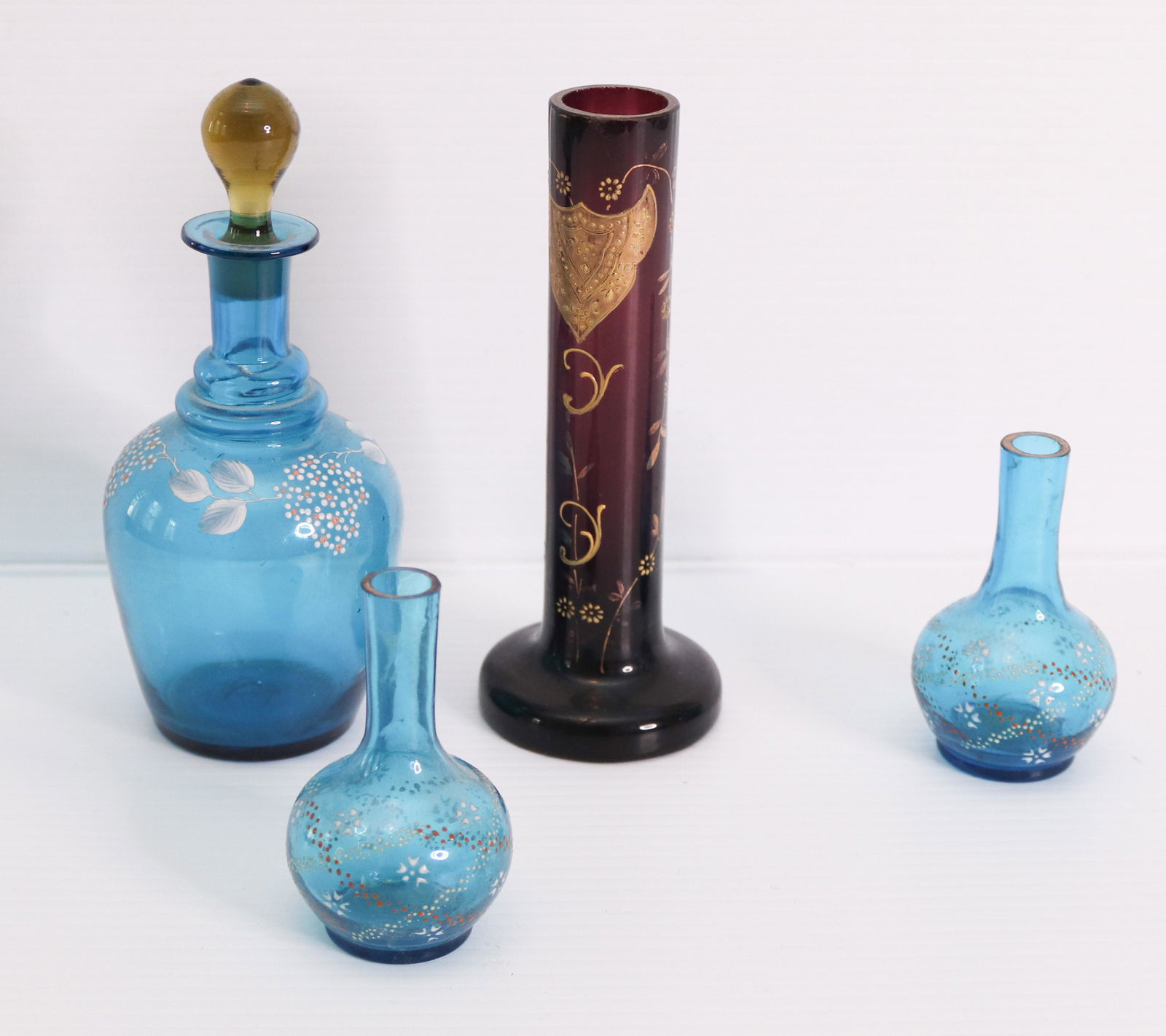 VICTORIAN ENAMELED GLASS LOT (1 of 3)