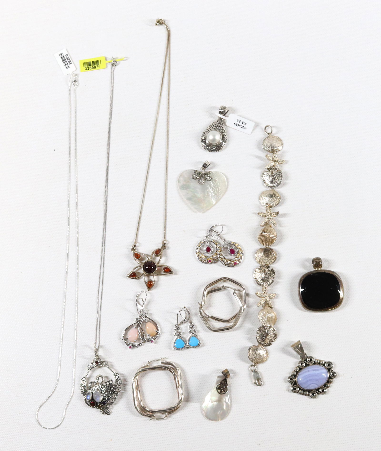 CONTEMPORARY STERLING SILVER JEWELRY GROUP (1 of 1)