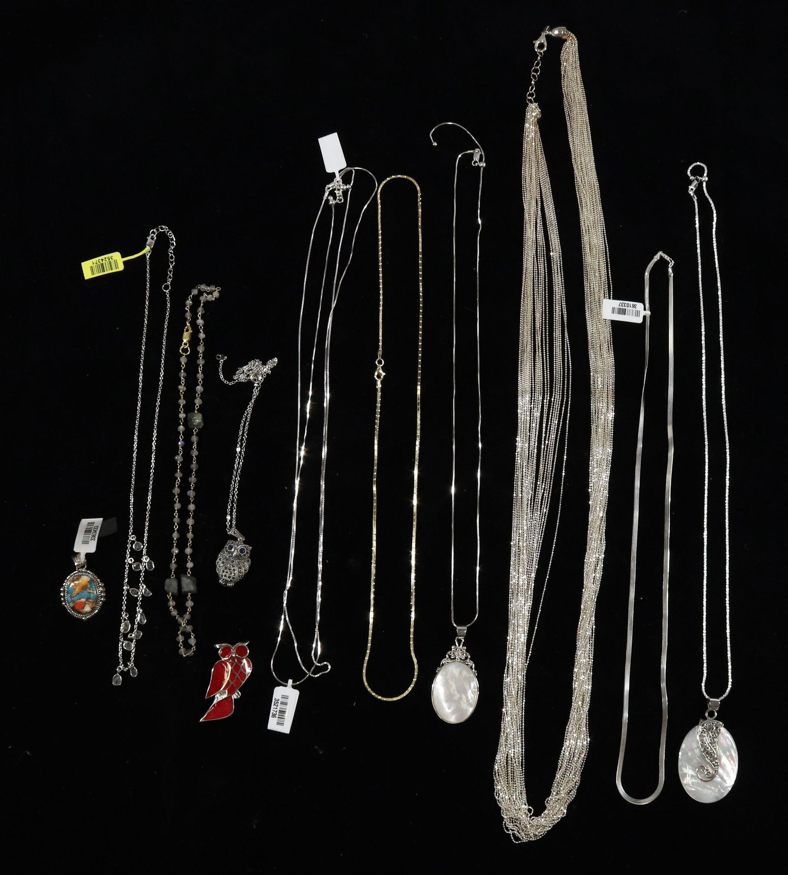 CONTEMPORARY STERLING SILVER GROUP OF JEWELRY (1 of 4)