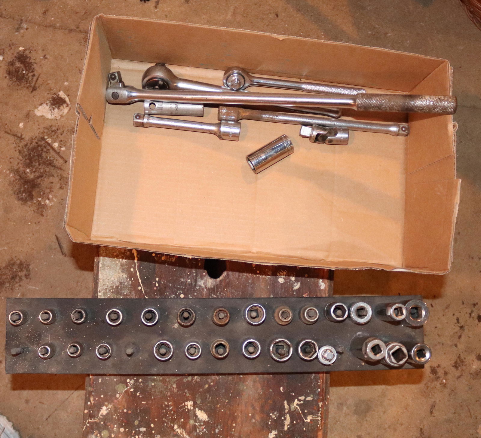 BOX LOTS OF TOOLS (1 of 1)