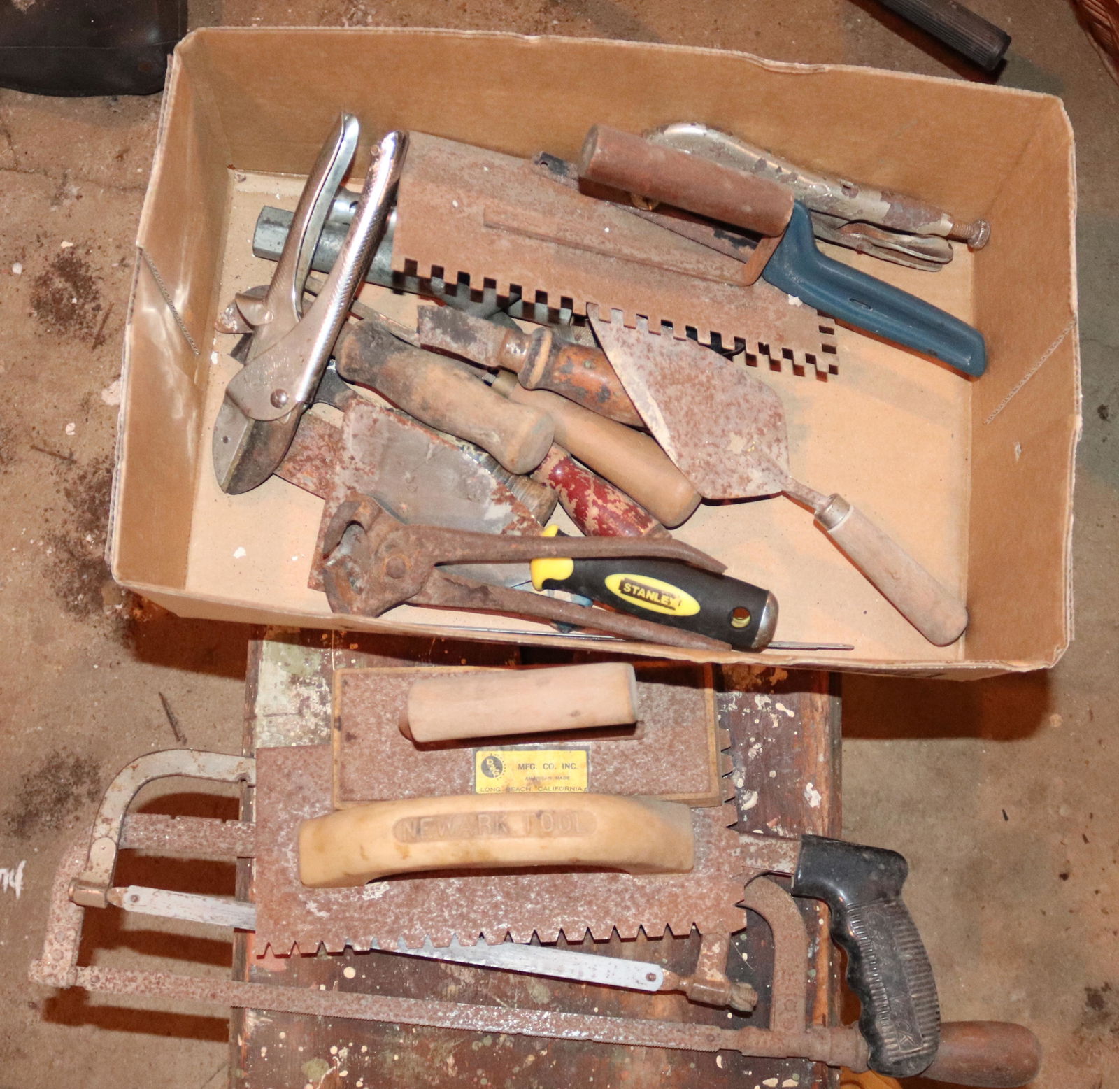 BOX LOTS OF TOOLS (1 of 1)