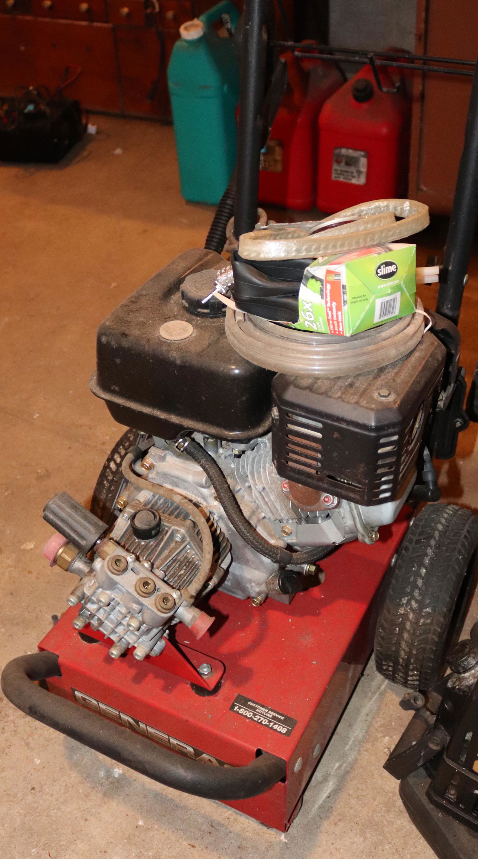GENERAC PRESSURE WASHER (1 of 2)