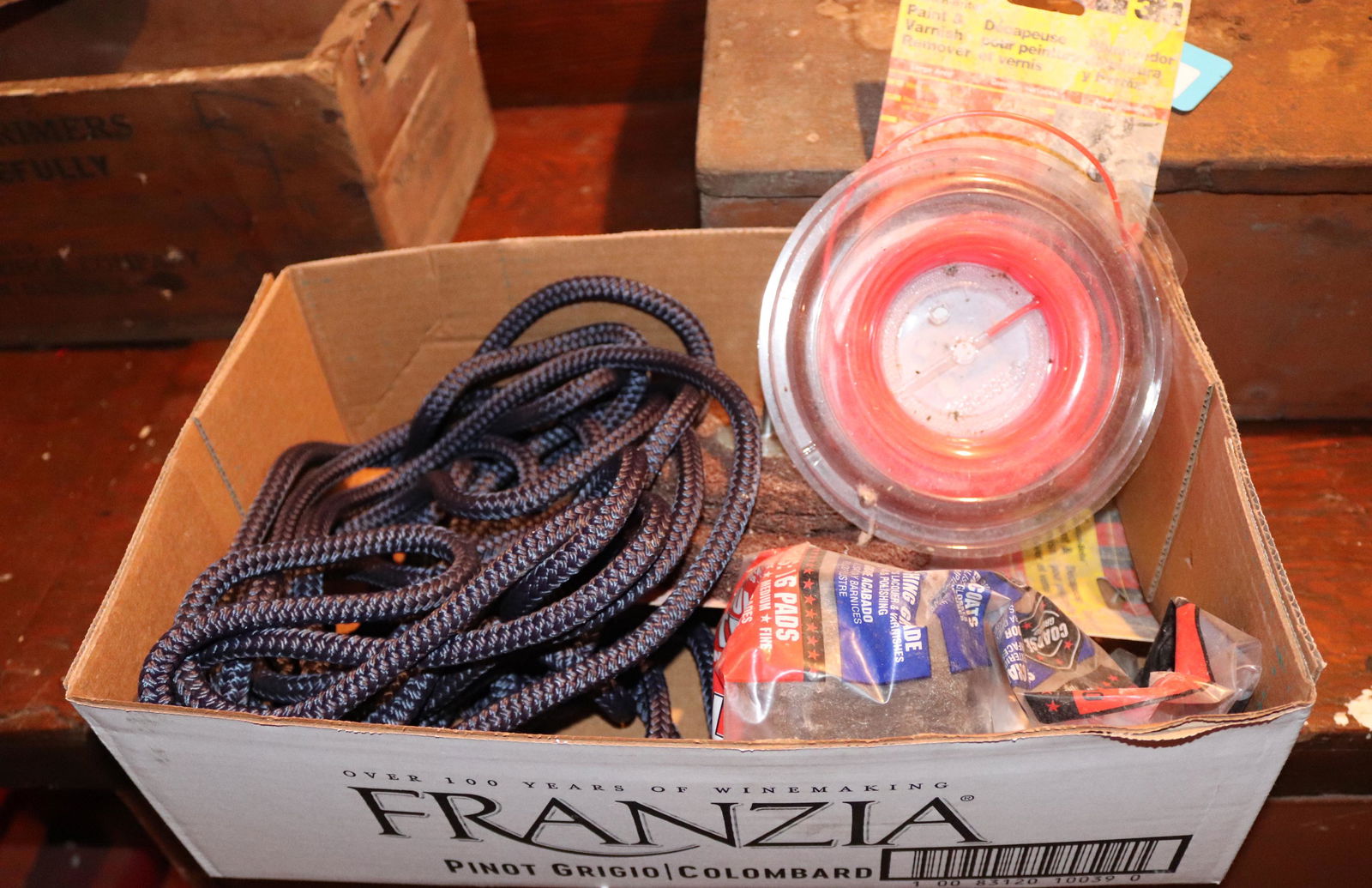 BOX LOT OF HARDWARE (1 of 1)