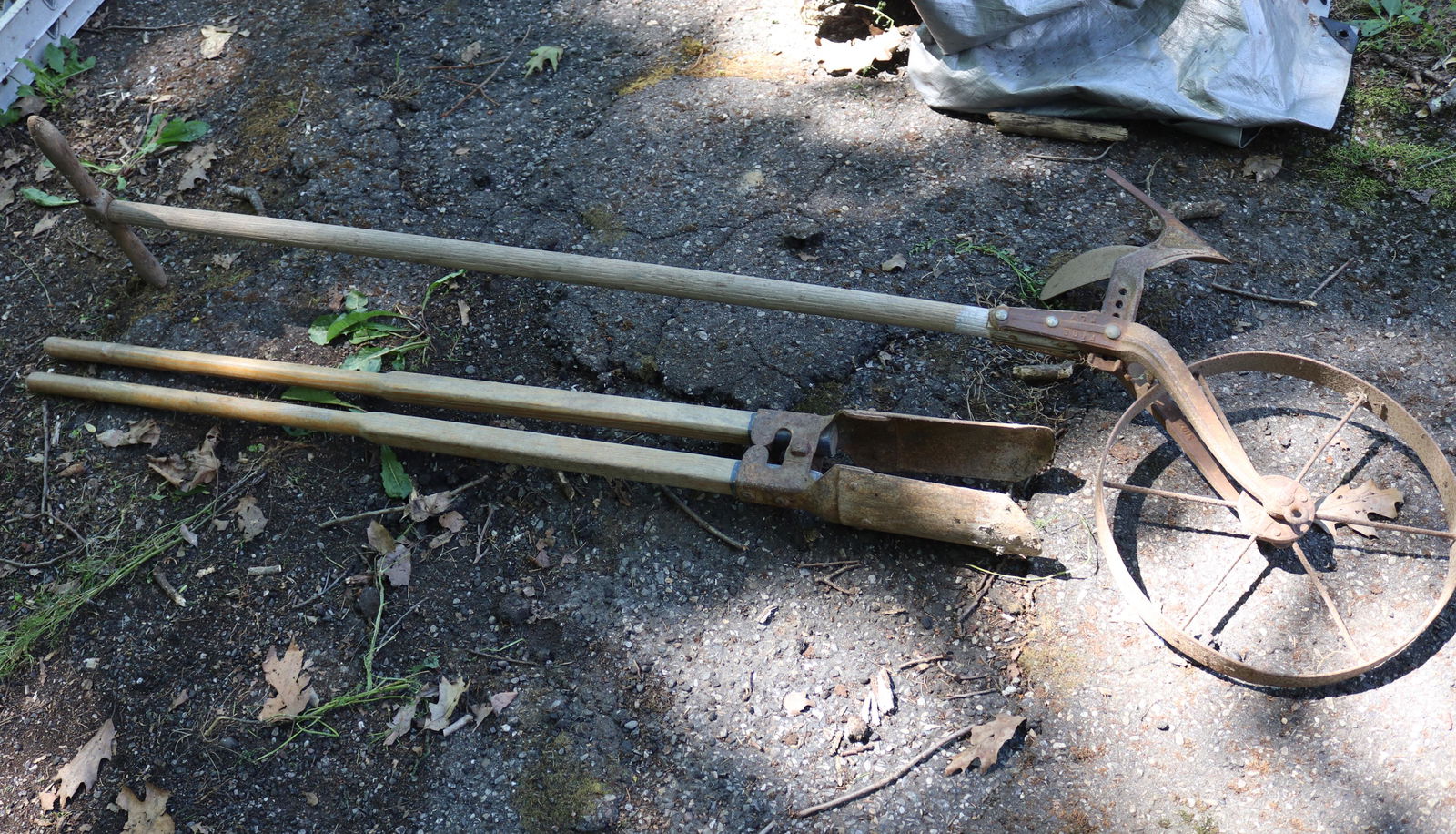 ANTIQUE TOOL LOT (1 of 2)