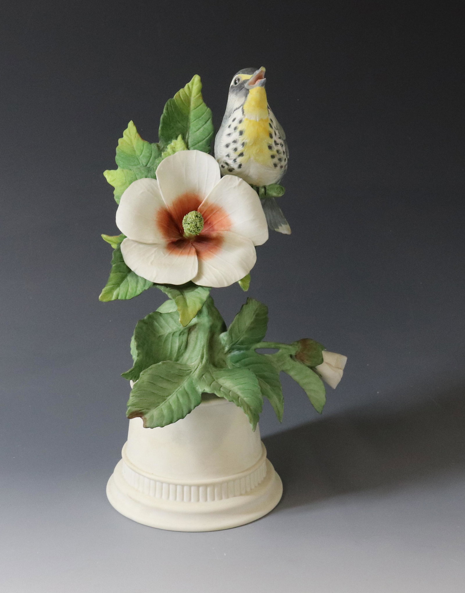 BOEHM YELLOW-THROATED WARBLER FIGURINE (1 of 3)