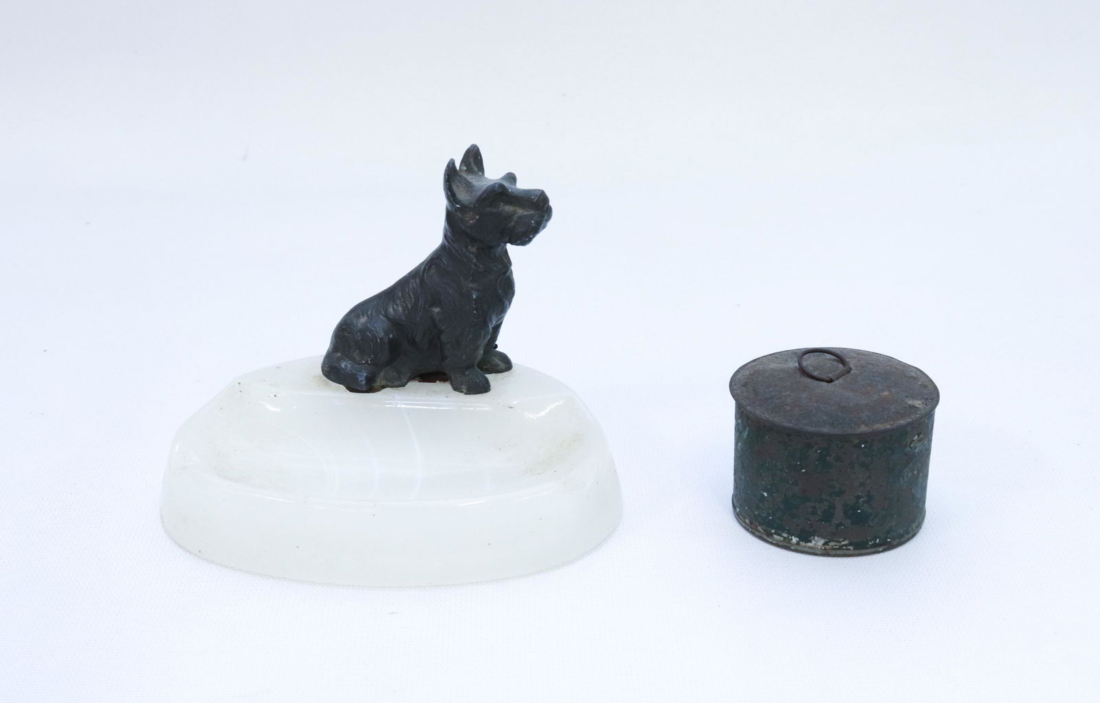 VINTAGE ASHTRAY AND CONTAINER: ATLANTIC CITY SOUVENIR ASHTRAY WITH MILK GLASS BASE AND METAL SCOTTIE DOG - TINWARE CONTAINER SIZE: DOG ASHTRAY 3 1/2" X 5" - TIN 1 1/2" H
