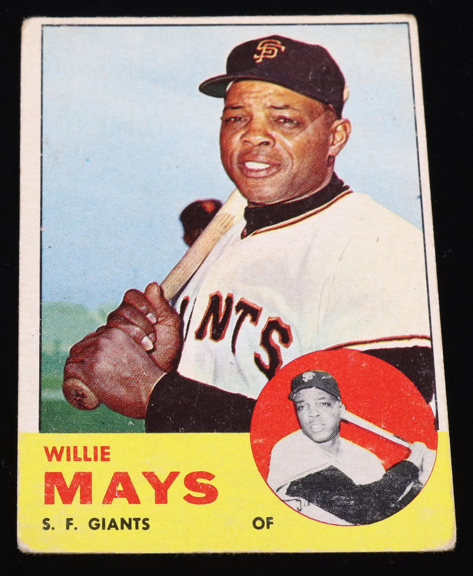 TOPPS 1963 WILLIE MAYS BASEBALL CARD (1 of 2)