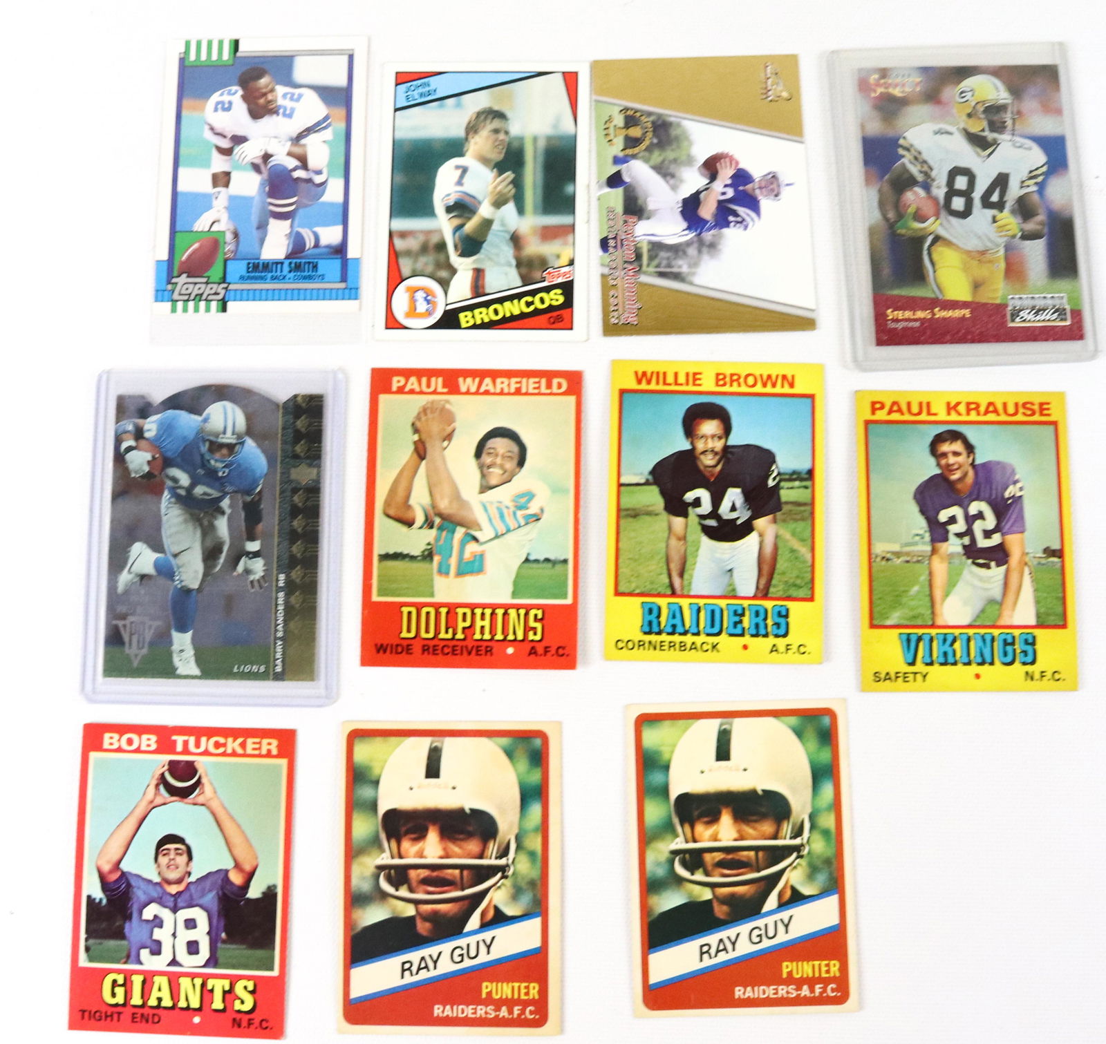 GROUP LOT OF FOOTBALL CARDS SMITH, MANNING, ELWAY (1 of 2)