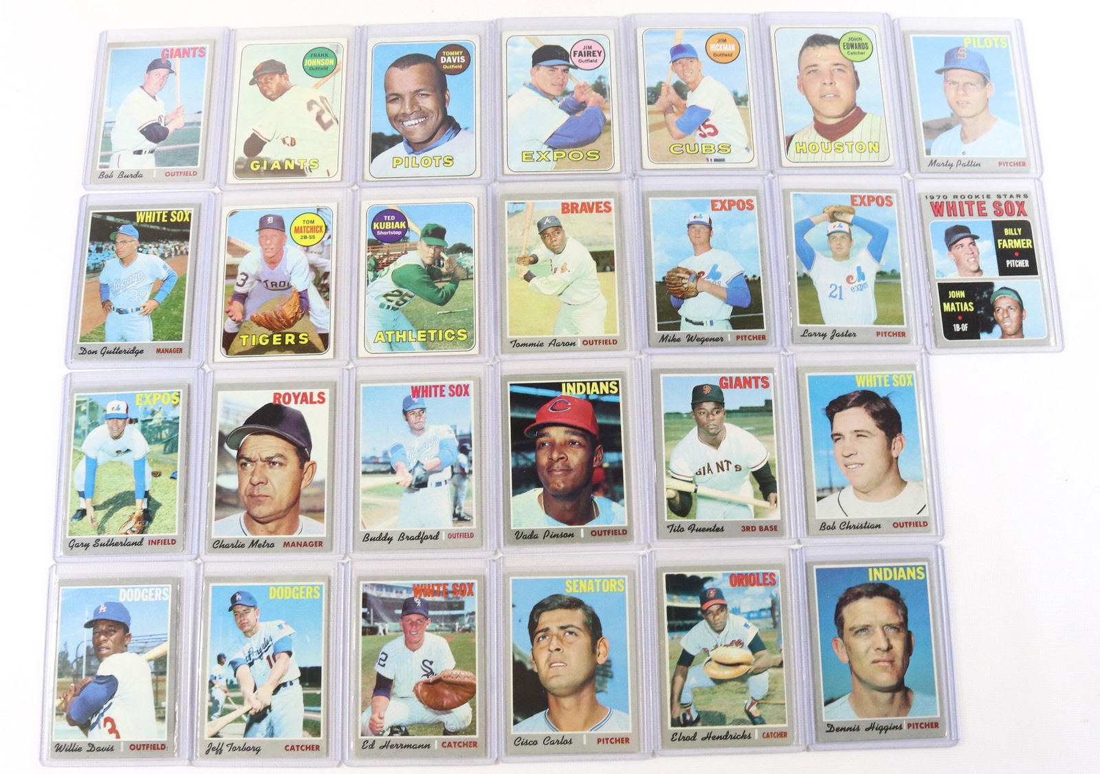 GROUP LOT OF 1969 AND 1970 TOPPS BASEBALL CARDS (1 of 4)