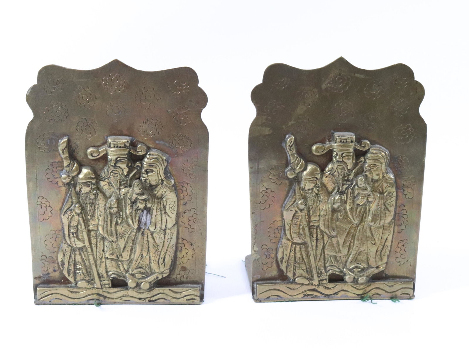 PAIR OF ORIENTAL BOOKENDS: BRASS BOOKENDS DEPICTING ELDERS Dimensions 7 1/4" X 5" PLEASE READ BEFORE BIDDING – PICKUP FOR THIS AUCTION WILL NOT BE UNTIL THE WEEK OF OCTOBER 25TH. PICK-UP WILL BE FROM 9:00AM TILL 4:00PM &#