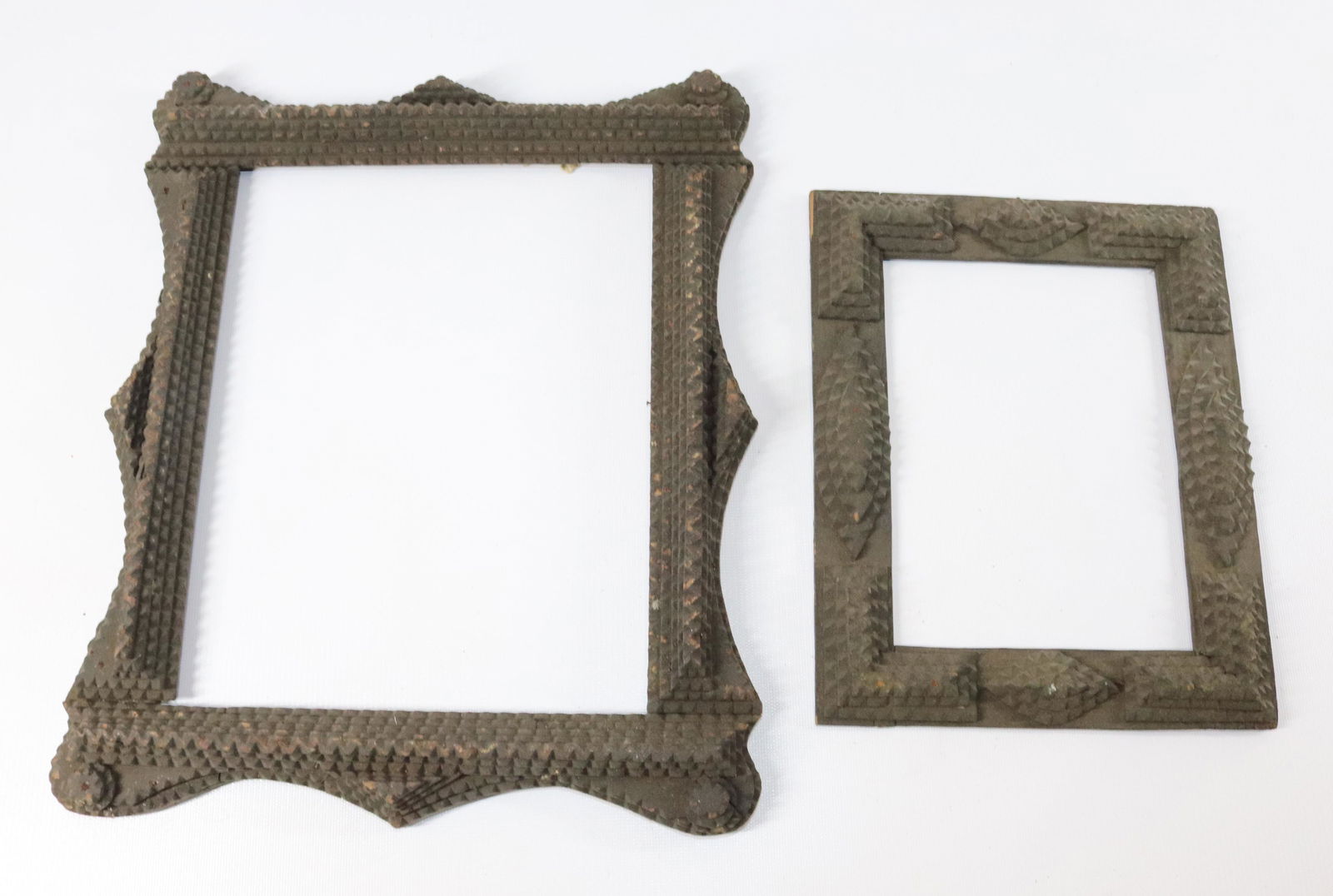 (2) TRAMP ART FRAMES (1 of 3)