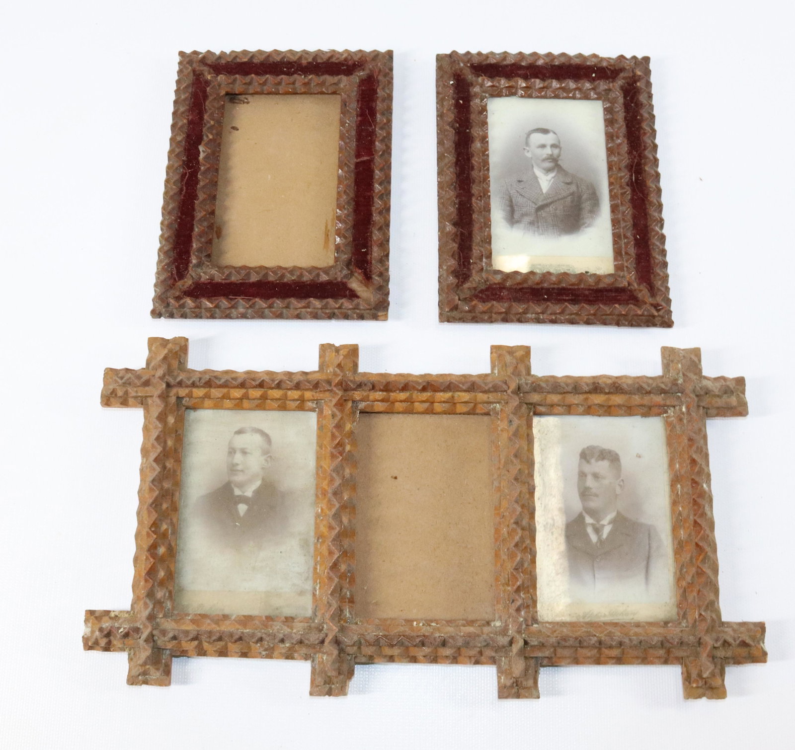 (3) TRAMP ART FRAMES: CHIP CARVED. TWO WITH RED VELVET TRIM Dimensions 4" X 2 1/2" AND 3 3/4" X 2 1/2" (INTERIOR MEASUREMENTS) PLEASE READ BEFORE BIDDING – PICKUP FOR THIS AUCTION WILL NOT BE UNTIL THE WEEK OF OCTOBE