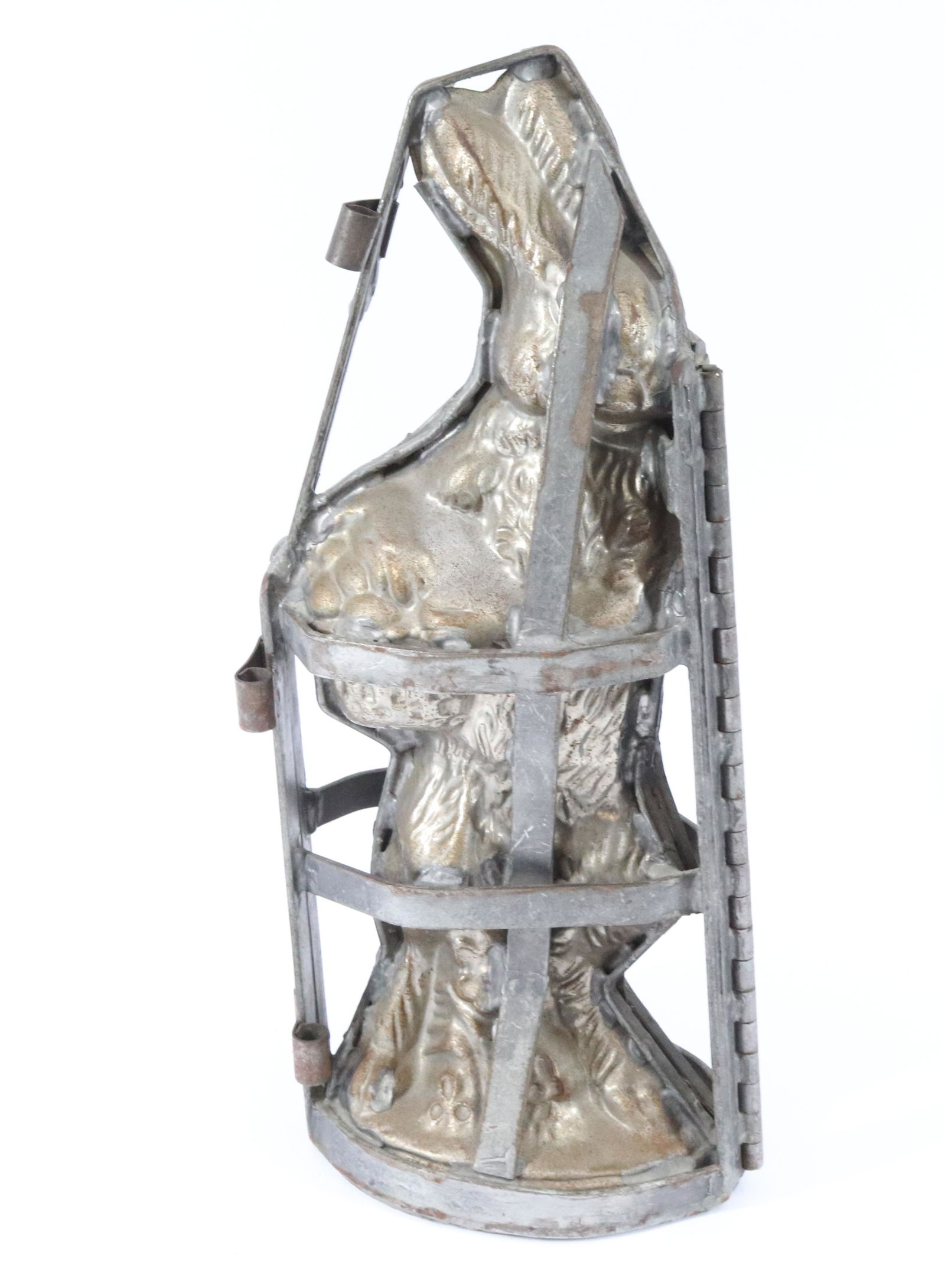 LARGE RABBIT CHOCOLATE MOLD (1 of 3)