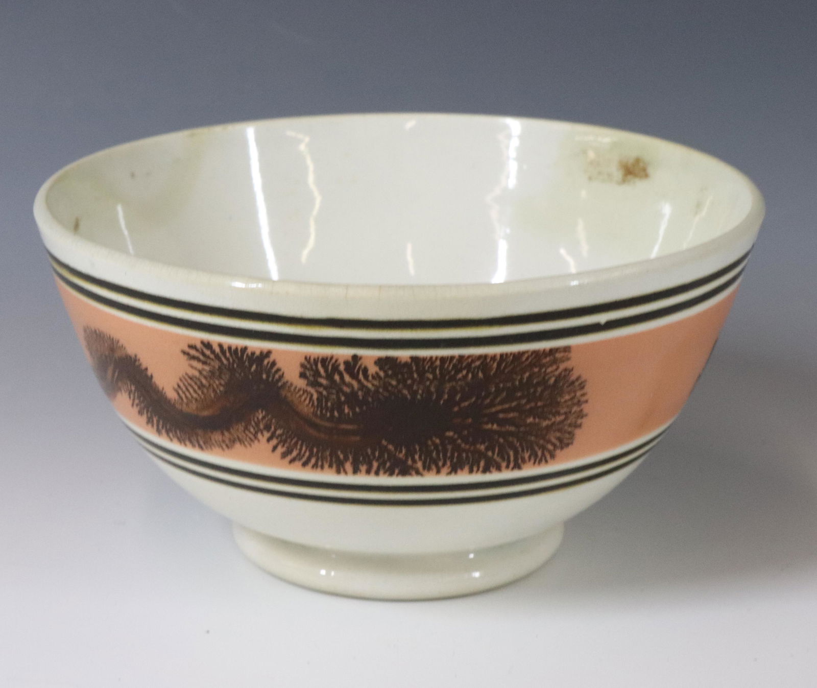 MOCHAWARE DECORATED BOWL (1 of 4)