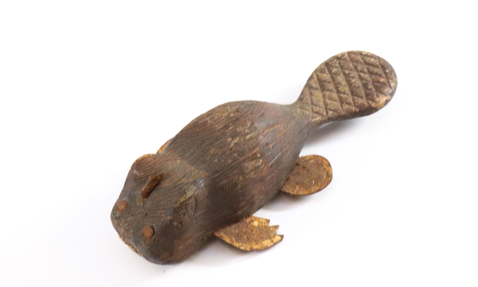 CARVED BEAVER SPEARFISHING LURE (1 of 3)