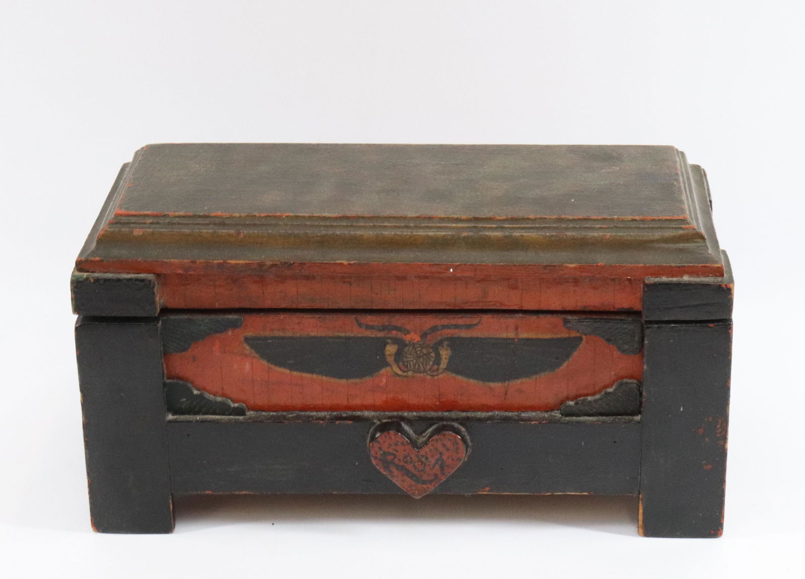 PAINT DECORATED WOODEN BOX (1 of 8)