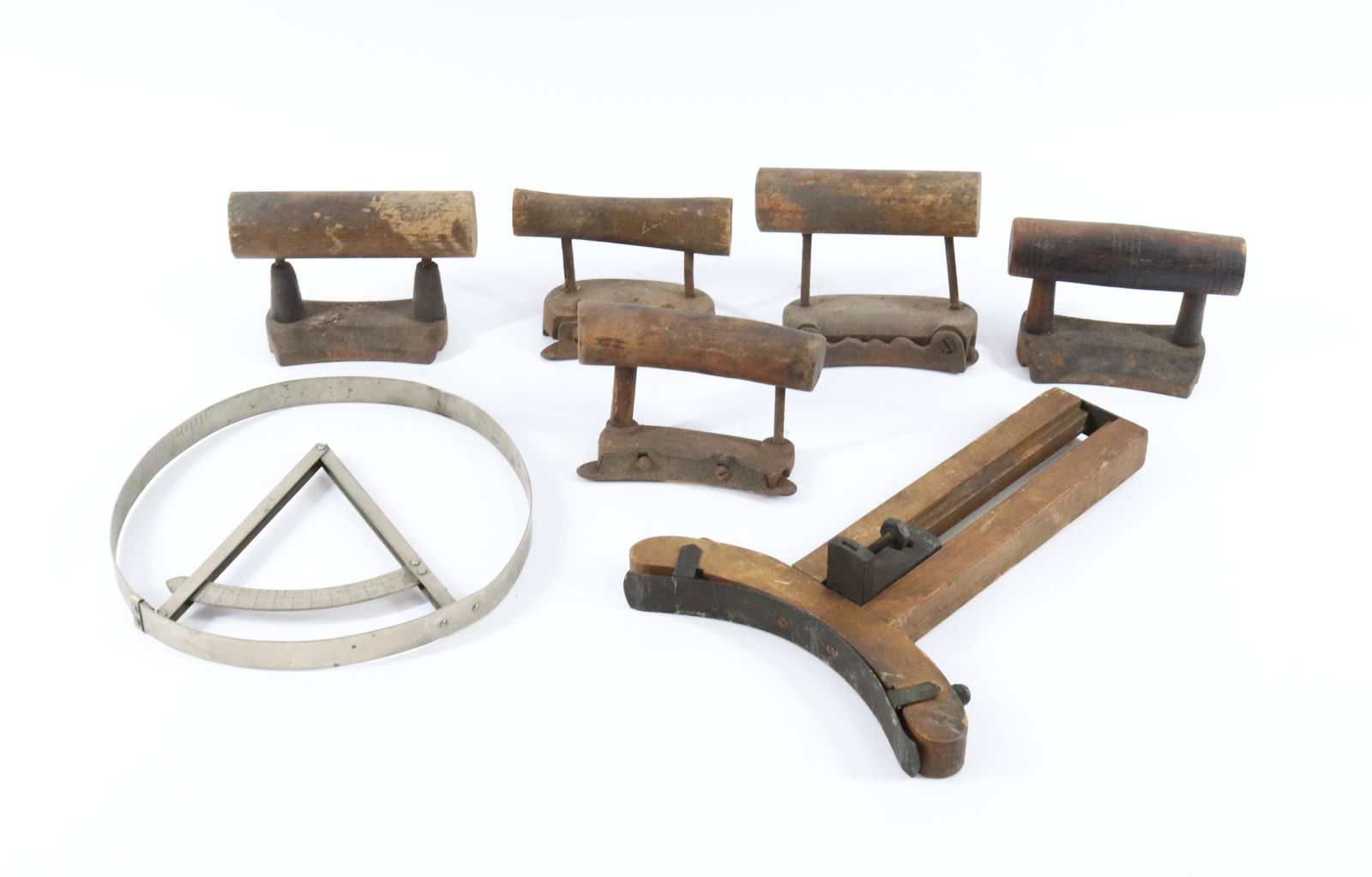 GROUP LOT OF HAT IRONS (1 of 2)