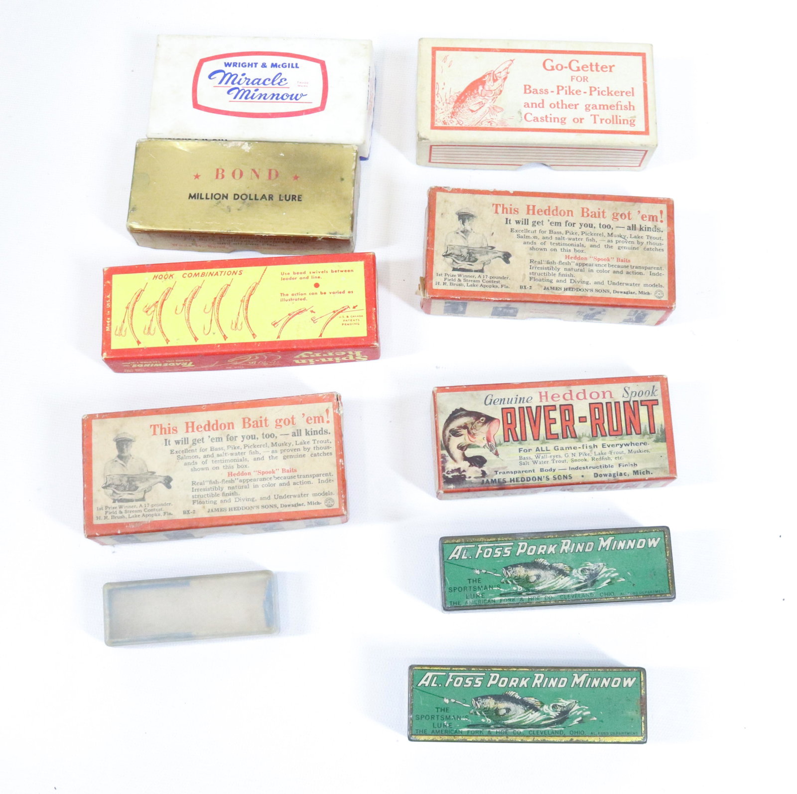 ANTIQUE FISHING LURE BOXES: AL FOSS PORK RIND MINNOWS, (3) HEDDON BOXES, AND GO GETTER (ALL COMPLETE) - PLUS OTHERS
