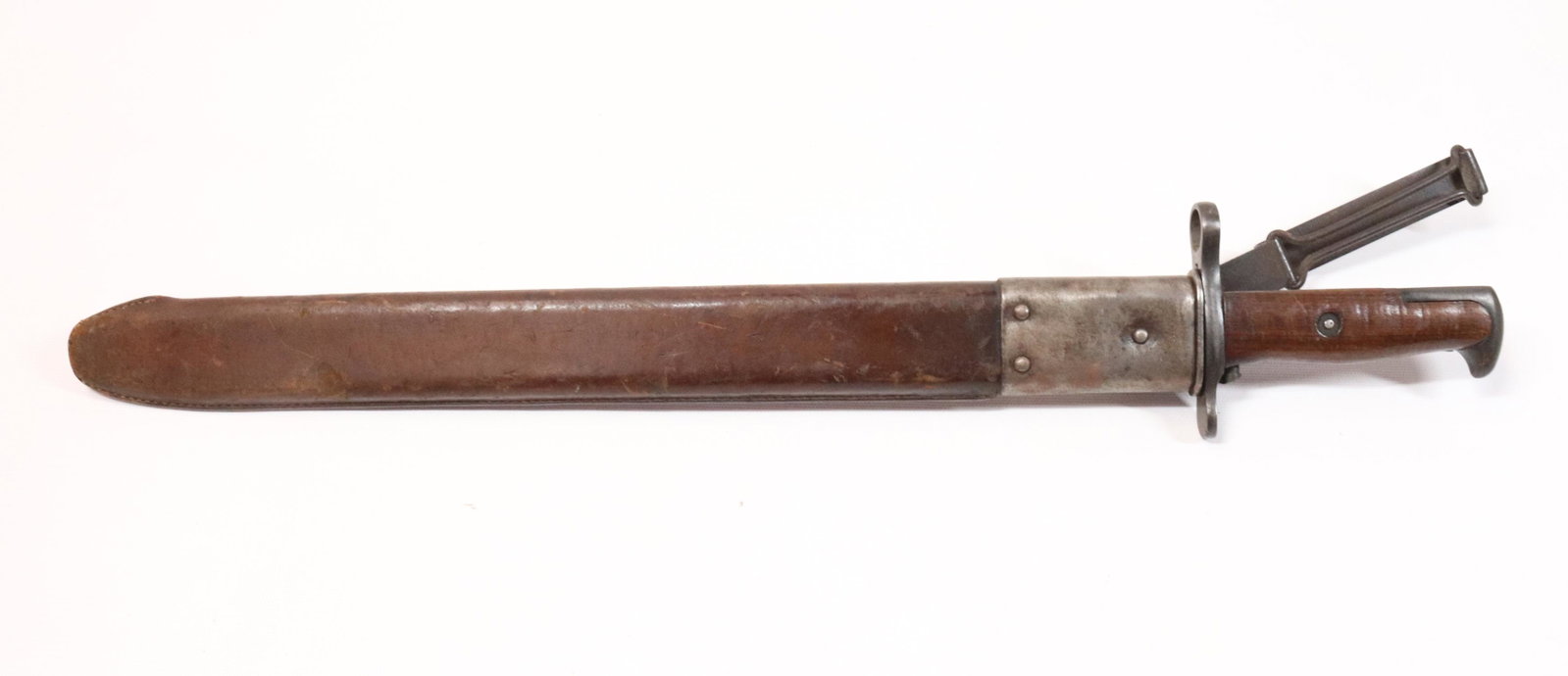 U.S. MODEL 1903 RIFLE BAYONET: BLADE MARKED; R.I.A. 1906 & U.S. - SCABBARD MARKED; R.I.A. 1908 SIZE: 21 1/4" LENGTH
