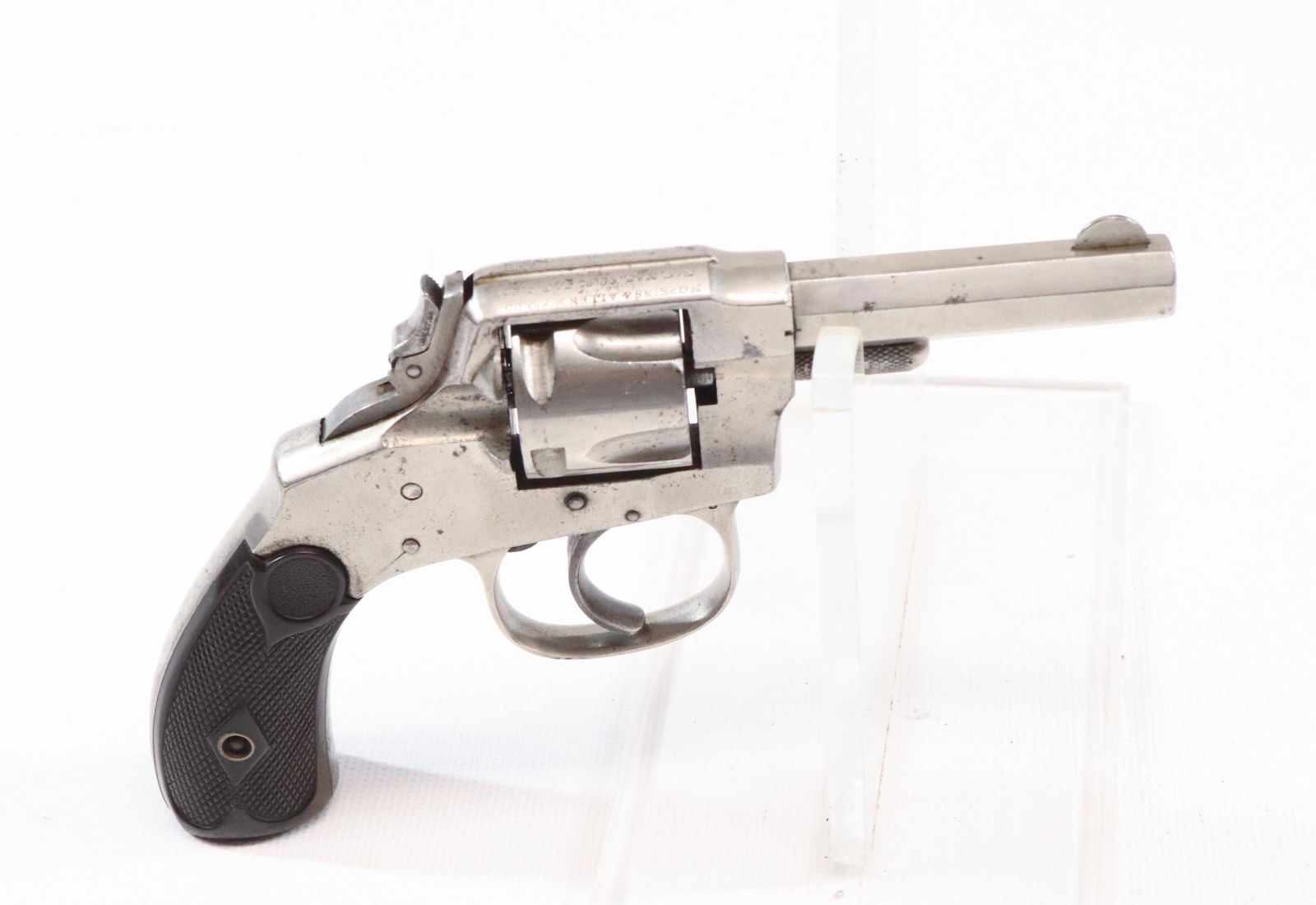 HOPKINS AND ALLEN DA REVOLVER: .32 CAL REVOLVER W/ ORIGINAL BOX - ANTIQUE OR BLACK POWDER, DOES NOT NEED TO BE REGISTERED