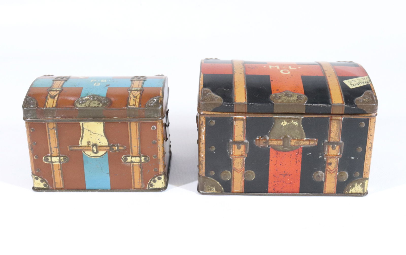 (2) TIN LITHO TRAVEL TRUNK BISCUIT TINS (1 of 6)