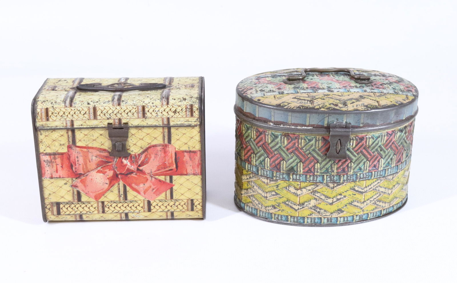 (2) TIN LITHO "BASKET WEAVE" BISCUIT TINS (1 of 4)