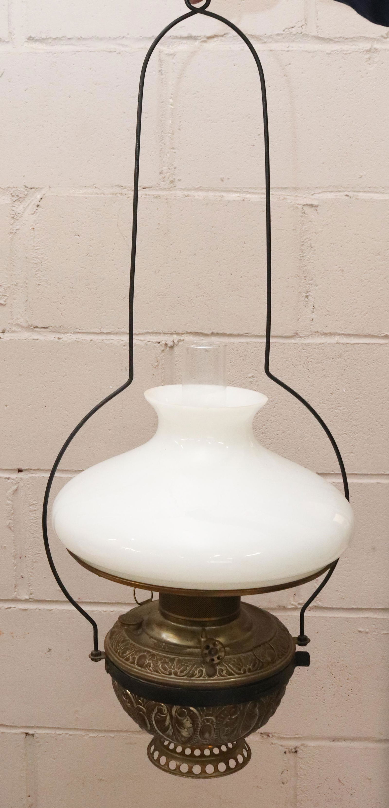 HANGING BRASS KEROSENE LIGHT (1 of 2)