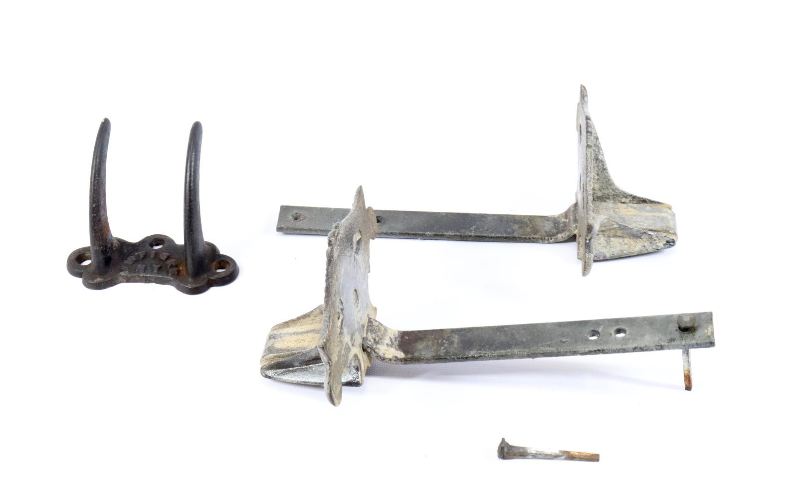 CAST IRON HOOK AND PAIR OF SNOW CATCHERS (1 of 2)