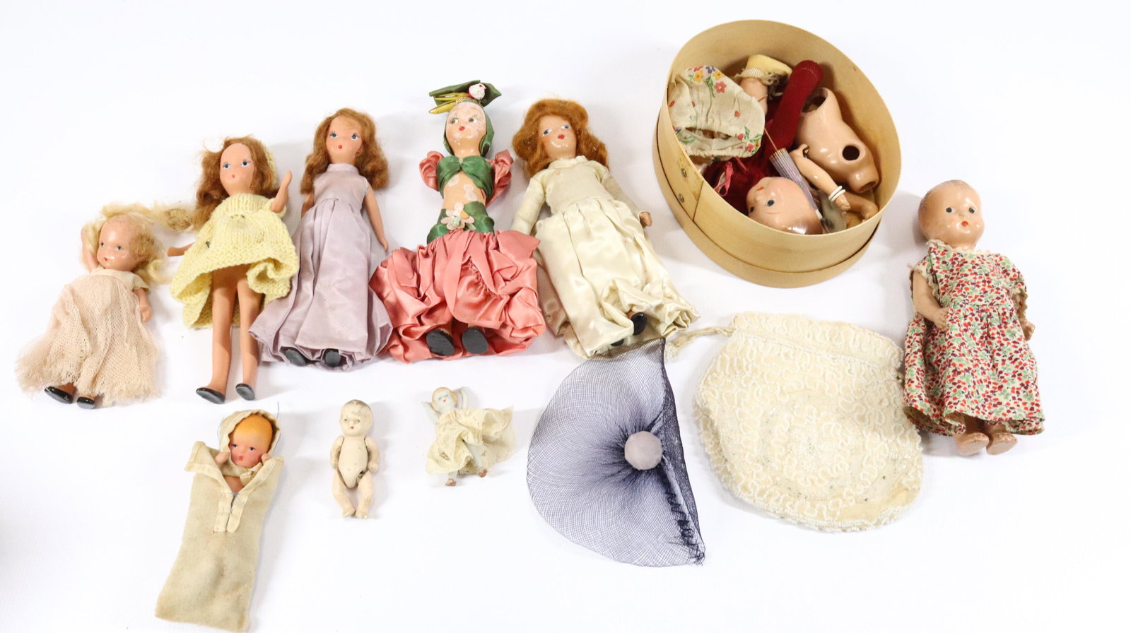 GROUP LOT OF MINIATURE DOLLS (1 of 2)