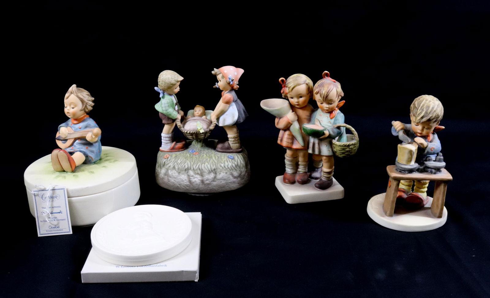 GROUP OF GOEBEL FIGURINES (1 of 2)