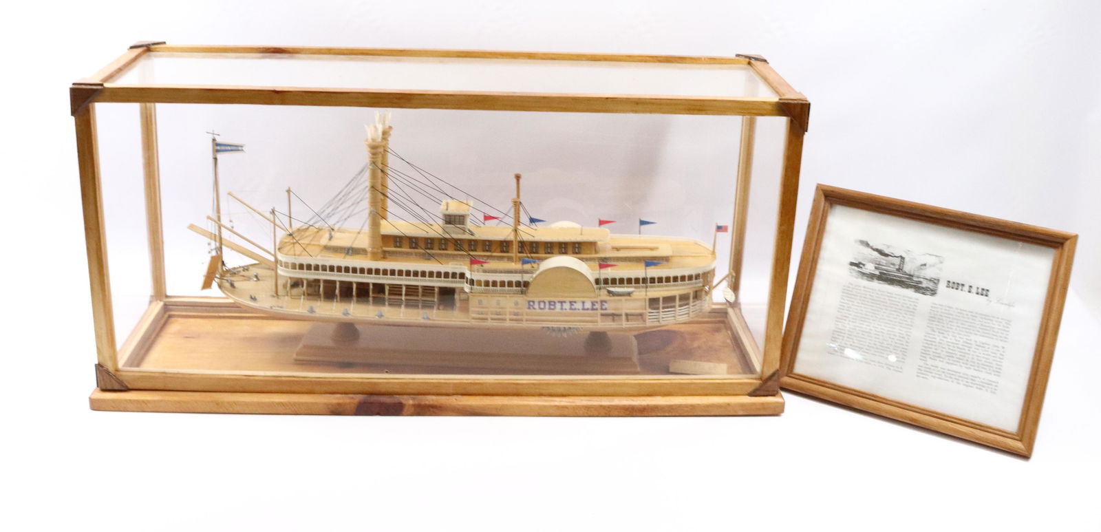 VINTAGE ROBERT E. LEE MODEL (1 of 4)