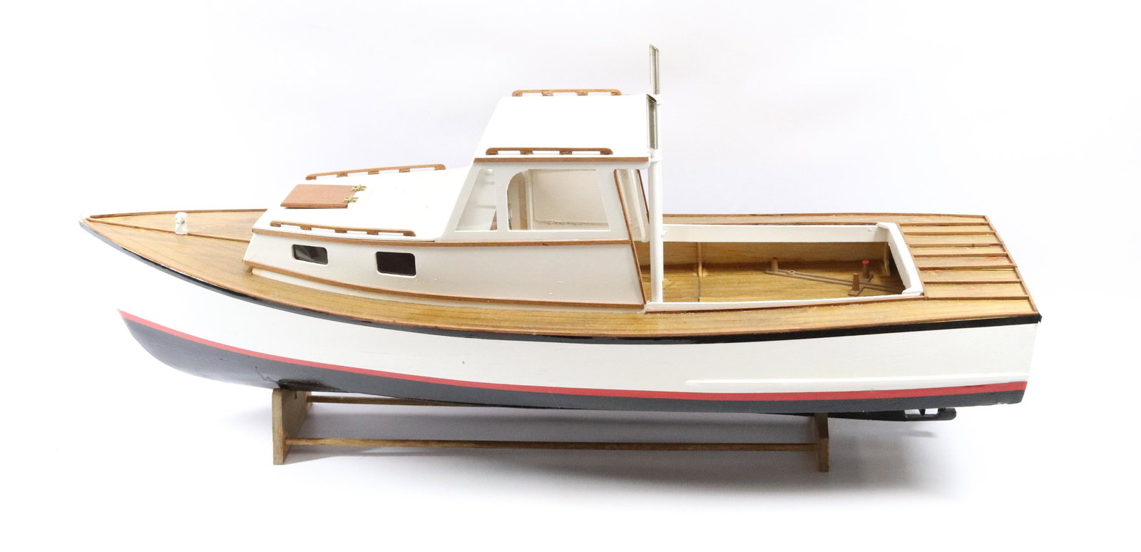 PAINTED WOODEN BOAT MODEL (1 of 3)