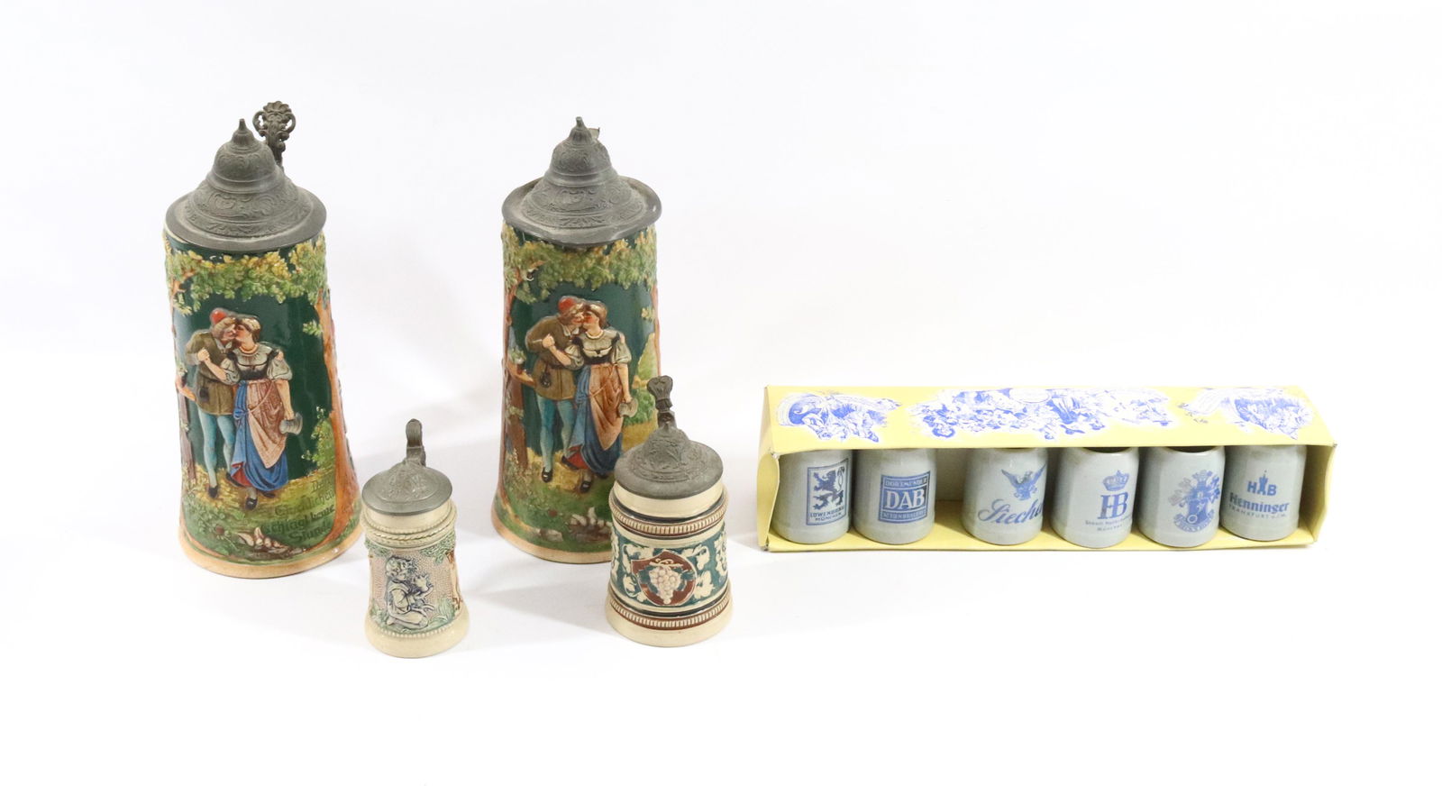 (4) VINTAGE STEINS AND MUGS (1 of 3)