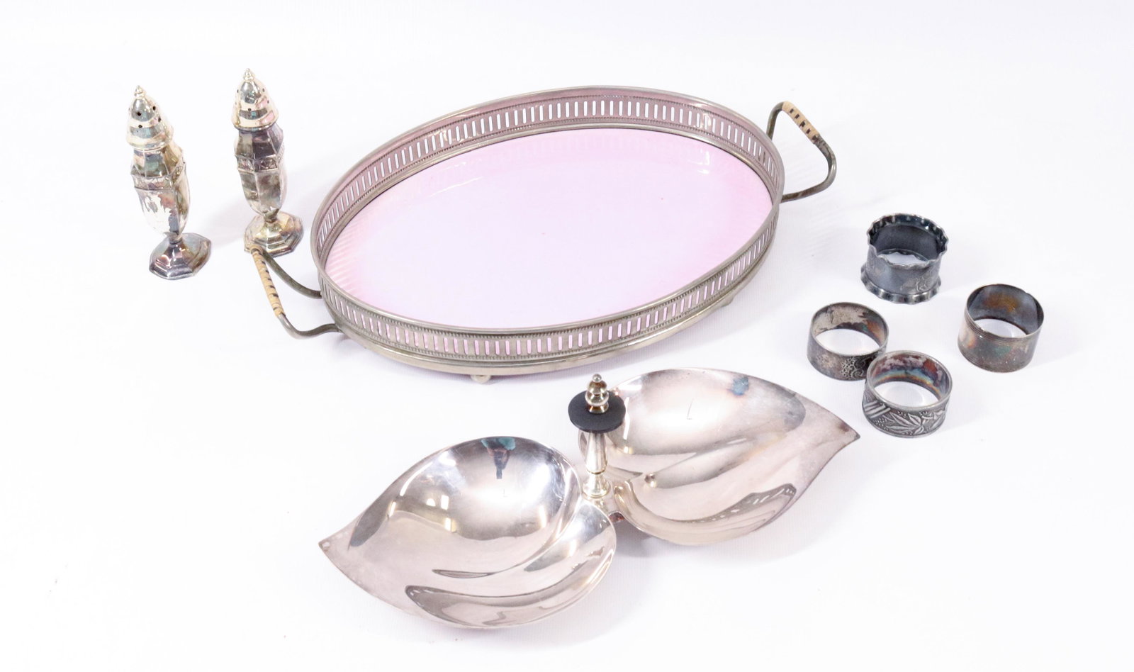 GROUP LOT OF SILVERPLATE SMALLS (1 of 2)