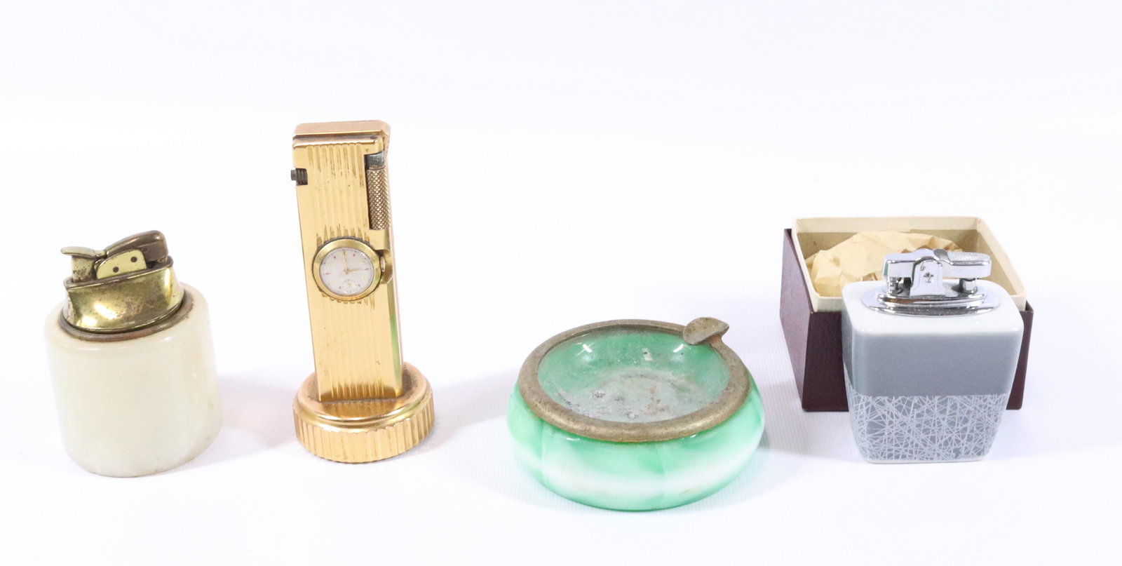 GROUP LIGHT OF VINTAGE LIGHTERS (1 of 1)