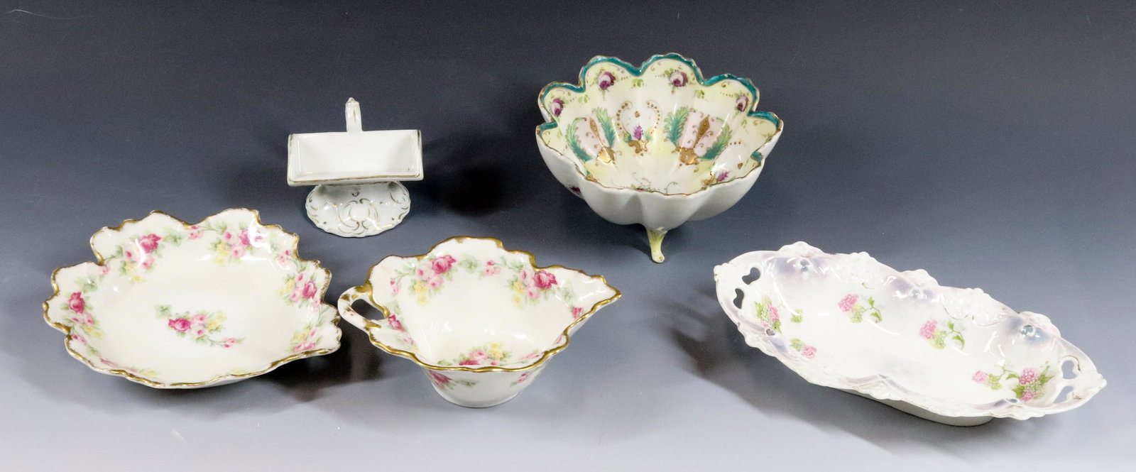 GROUP LOT OF PAINTED PORCELAIN (1 of 3)