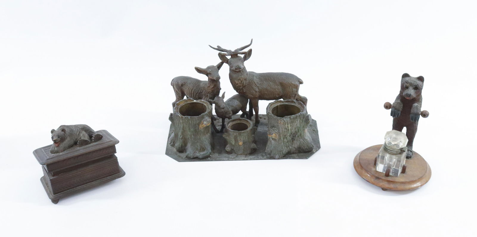 GROUP LOT OF VINTAGE SMOKING ITEMS AND INKWELL (1 of 3)