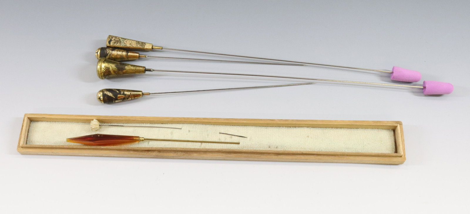 GROUP LOT OF JAPANESE HAIR/HAT PINS (1 of 4)