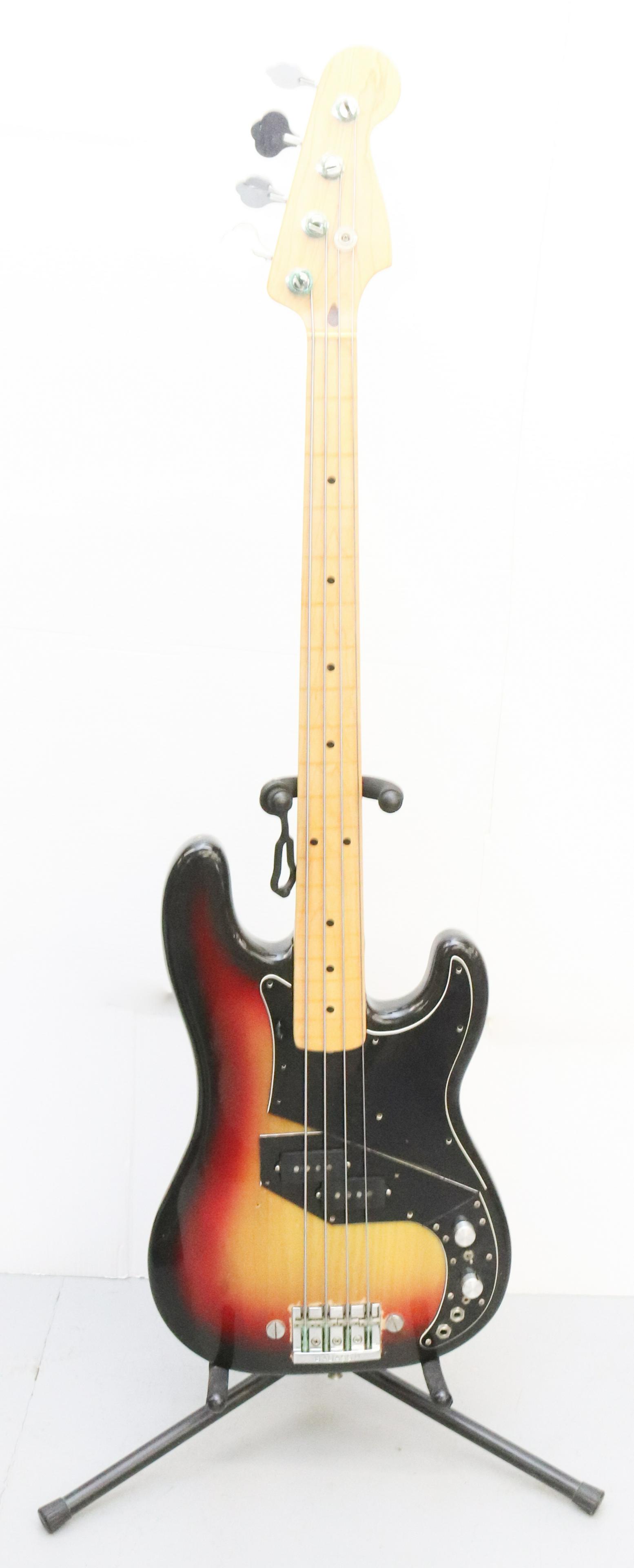 FENDER BASS GUITAR (1 of 7)