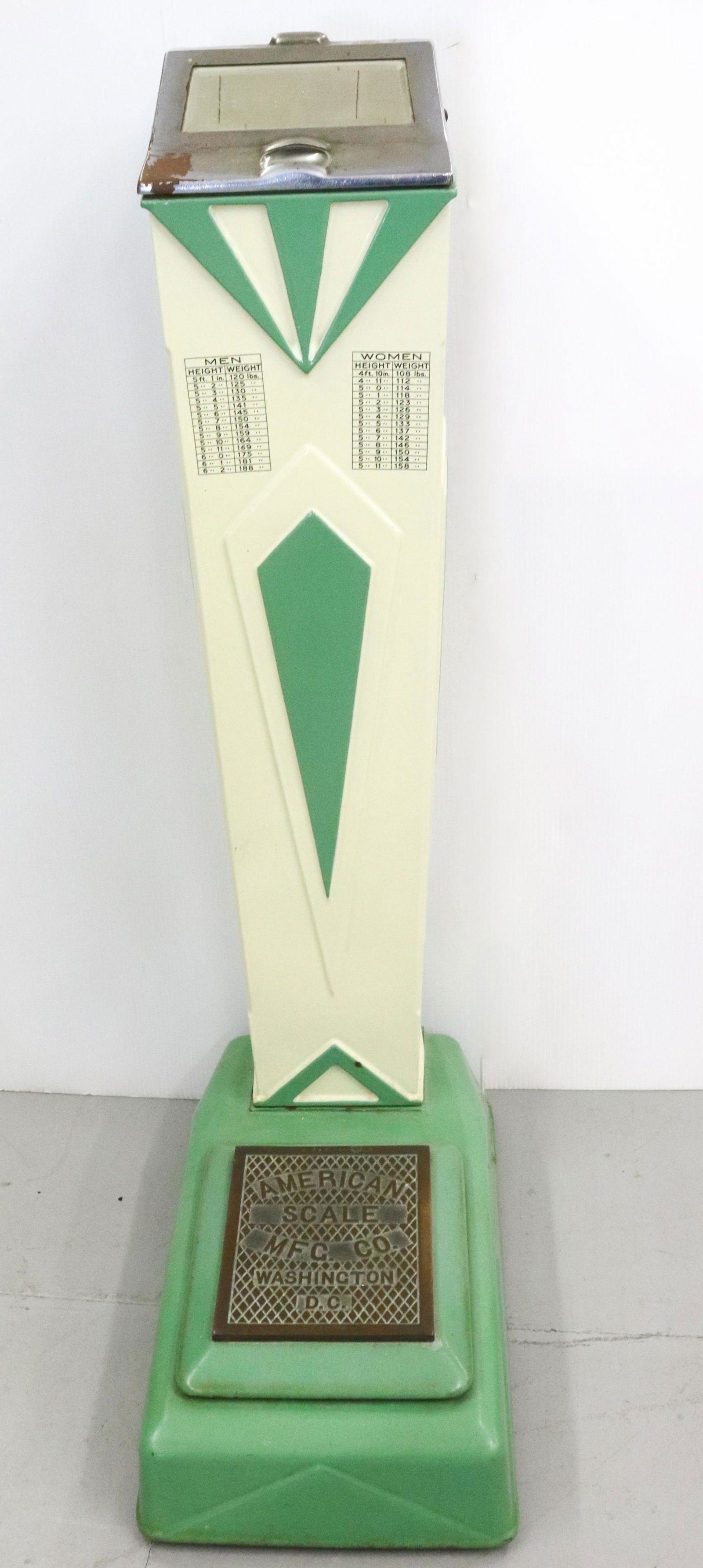 VINTAGE PORCELAIN/CAST IRON SCALE (1 of 5)