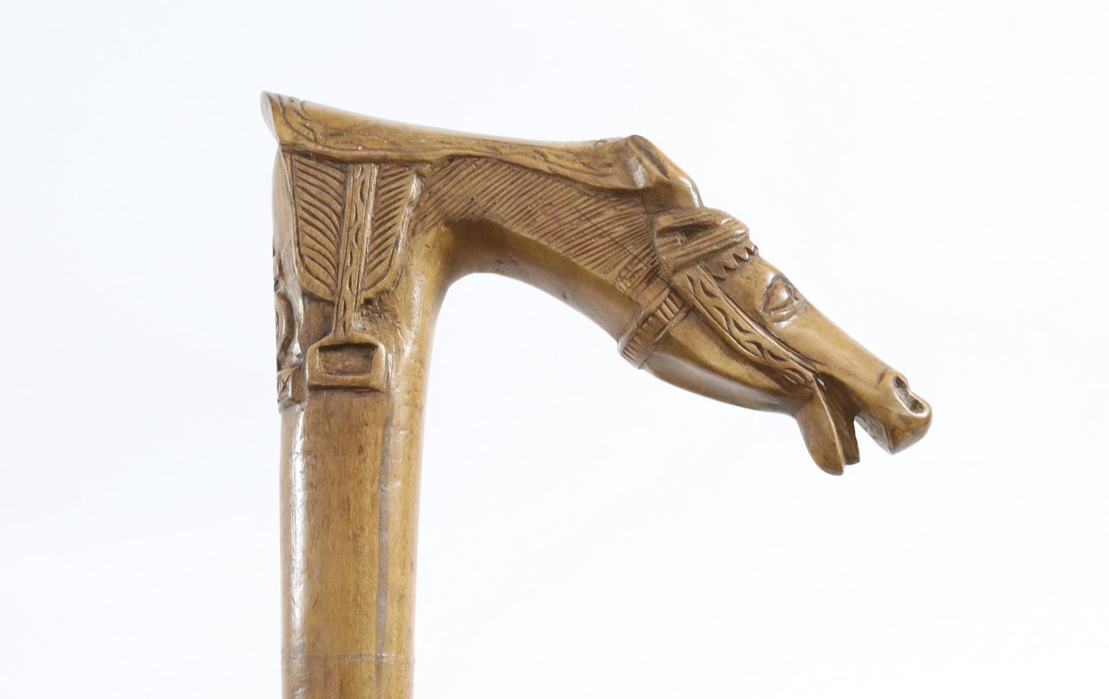 CARVED HORSE HANDLE CANE (1 of 5)