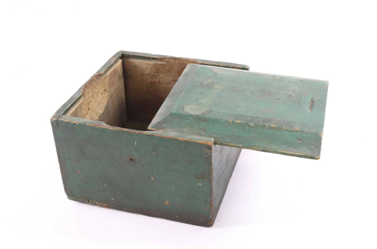 PAINTED DOVETAILED BOX (1 of 4)