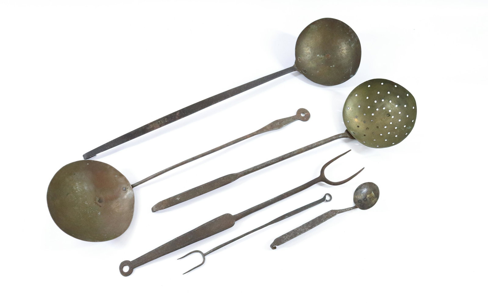 GROUP LOT OF BRASS AND IRON UTENSILS (1 of 3)