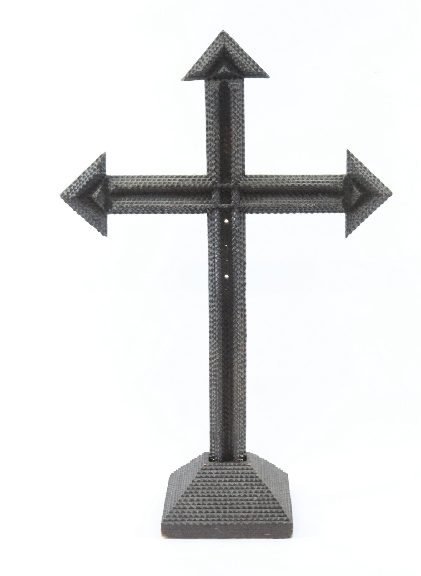 TRAMP ART CROSS ON BASE (1 of 4)