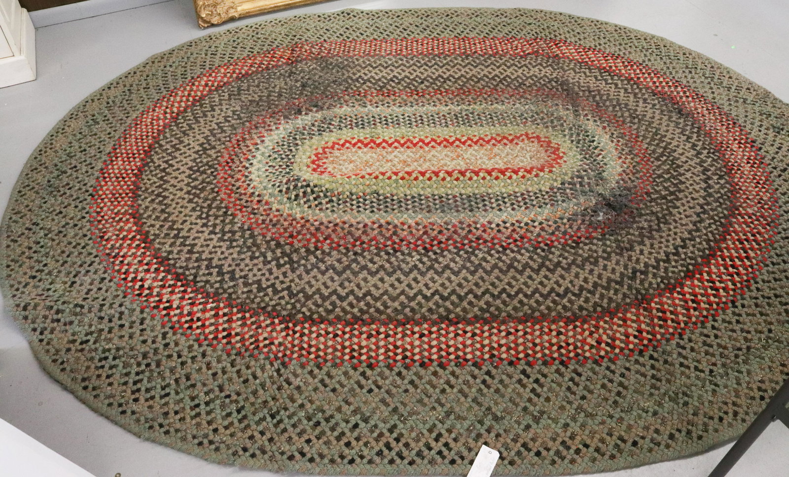 VINTAGE BRAIDED RUG (1 of 3)