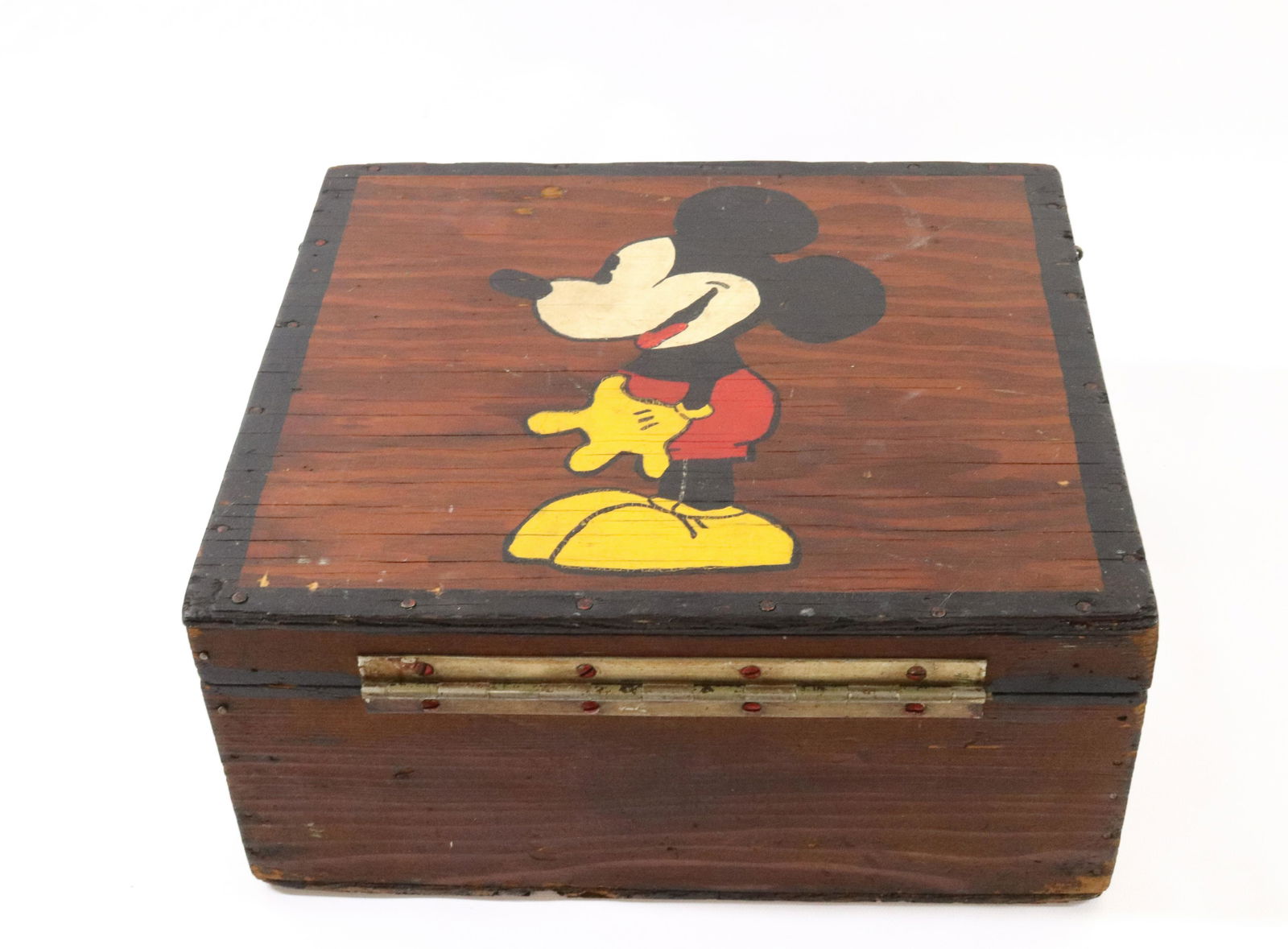 MICKEY MOUSE FOLK ART BOX (1 of 4)