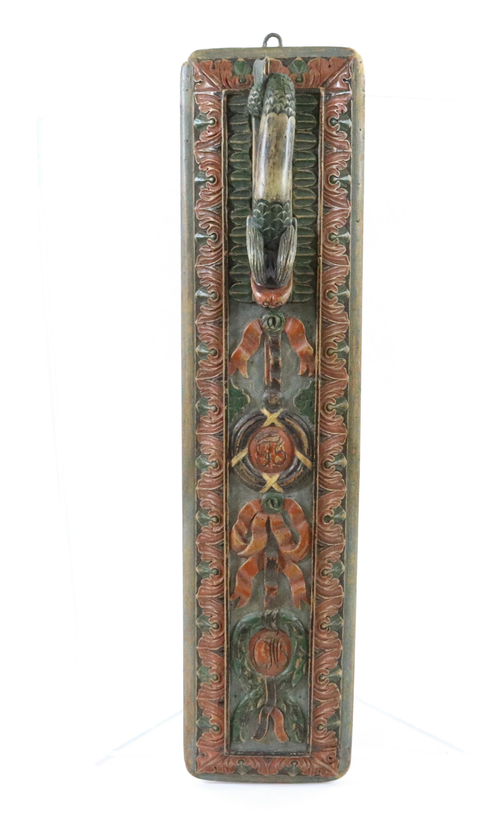 18TH CENTURY CARVED EUROPEAN MANGLE BOARD (1 of 6)