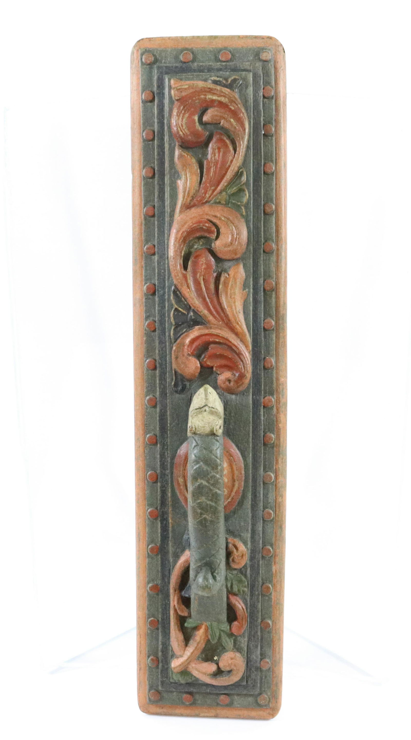 18TH CENTURY CARVED EUROPEAN MANGLE BOARD (1 of 4)