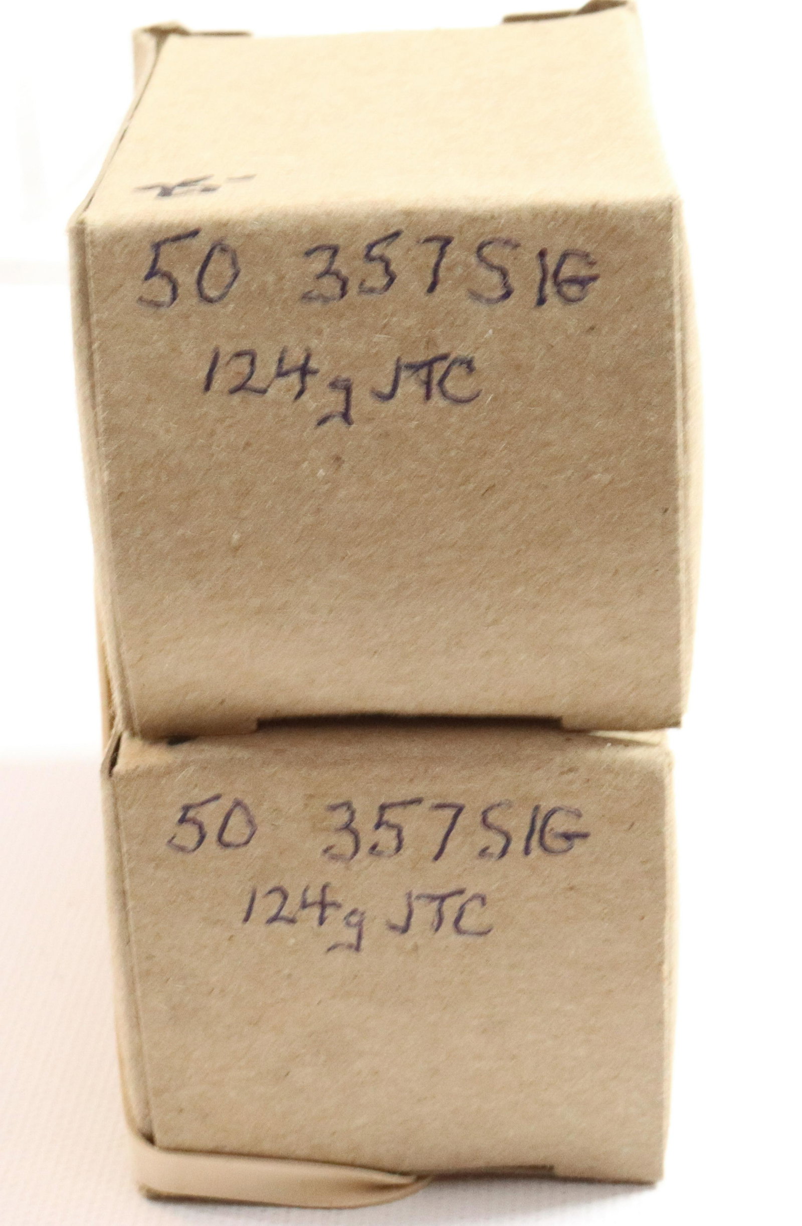 357 SIG AMMO LOT: (2) BOXES OF 357 SIG 124GR JTC AMMO - 100 ROUNDS Terms: Ammo will be sold as is. This is a store close out Auction. Please see photos or call 610-588-5831 with any questions. Hartzell’s Auction 