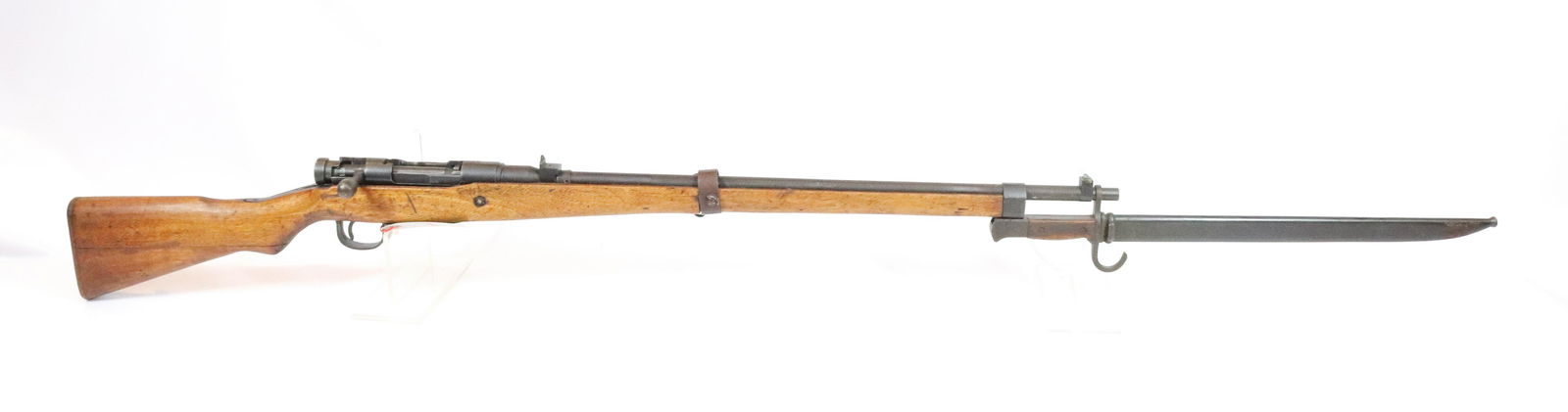 ARISAKA TYPE 99 RIFLE: 7.7JAP, SERIAL# 5644 - WITH BAYONET - THIS GUN REQUIRES REGISTRATION Size: 26" BARREL Terms: Hartzell’s Auction Gallery will handle all Background Checks On-Site. Sunday April 3rd from 9:00am ti